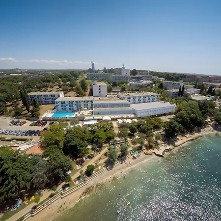 Plavi Plava Laguna Hotel 3*