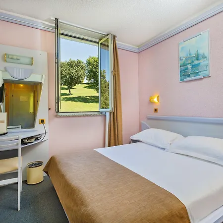 Plavi Plava Laguna Hotel