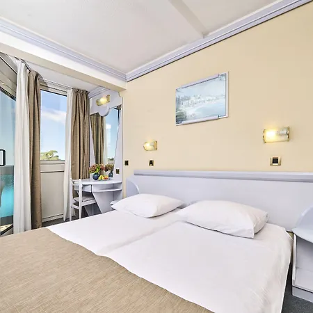 Hotel Plavi Plava Laguna