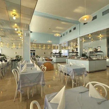 Plavi Plava Laguna 酒店 波雷奇