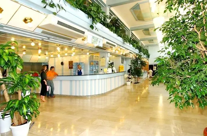 Plavi Plava Laguna 酒店 波雷奇