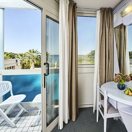 Plavi Plava Laguna 3* Πόρετς