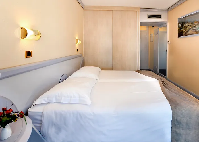 Plavi Plava Laguna Szálloda 3*